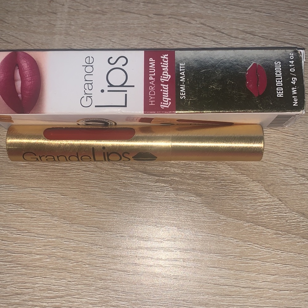 GRADE LIPS HYDRAPLUMP LIQUID LIPSTICK NEW IN BOX Red Delicious semi-matte